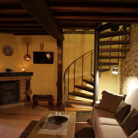 La Casa Del Vado Guest House Hervas Luaran gambar