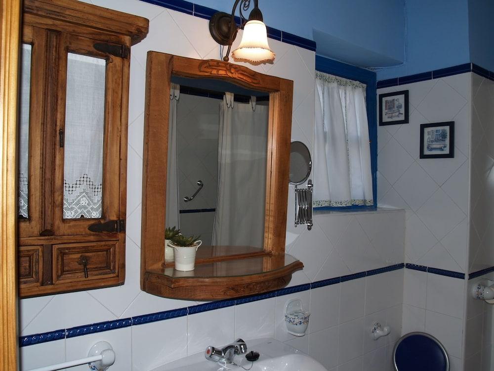 La Casa Del Vado Guest House Hervas Luaran gambar